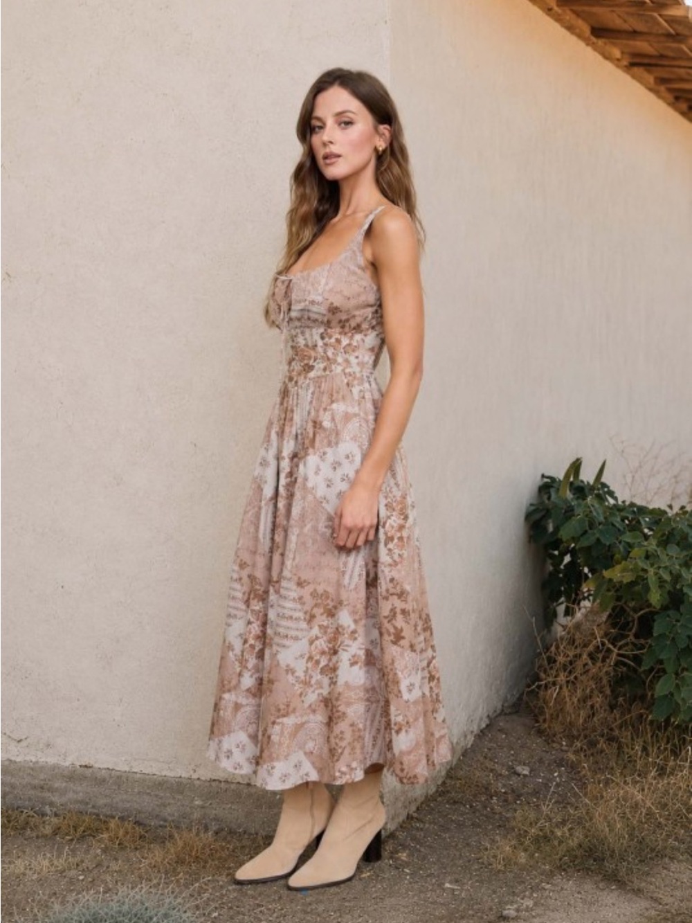 🆕🤍PATCHWORK MAXI DRESS - Picture 4 of 5